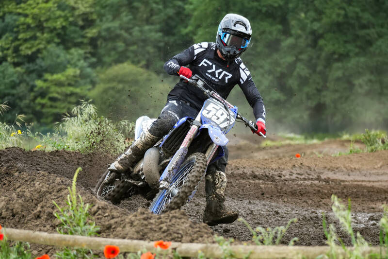 dsc02983-standard.jpg