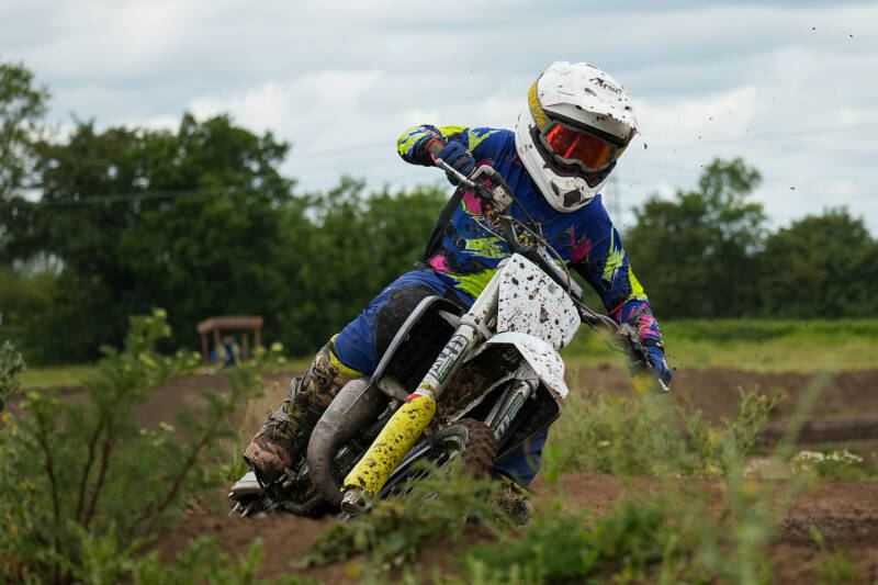 dsc03006-standard.jpg