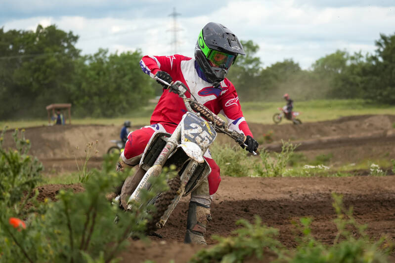 dsc03043-standard.jpg