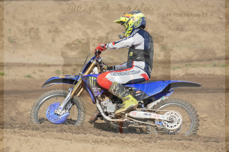dsc03347-standard-tnc6kz.jpg