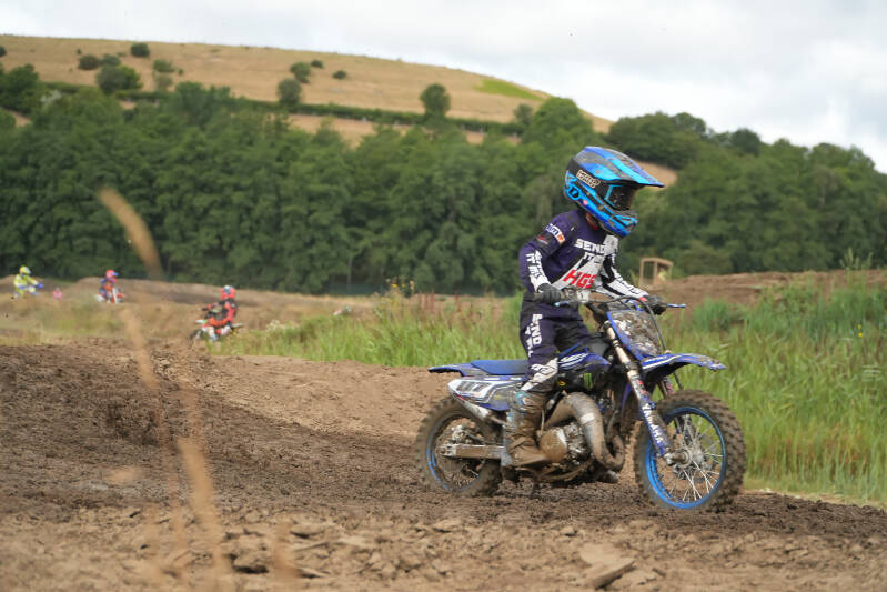 dsc03506-standard-4kmj94.jpg