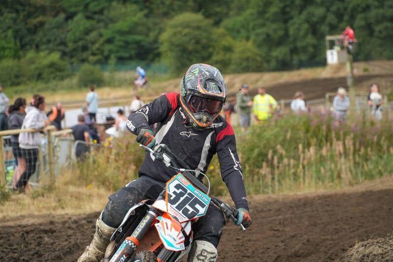 dsc04781-standard.jpg