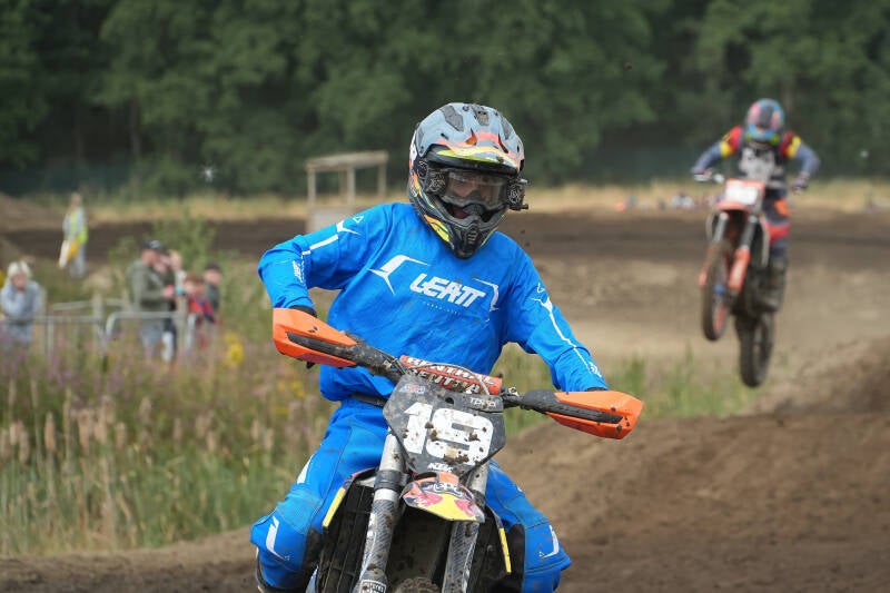 dsc04821-standard.jpg
