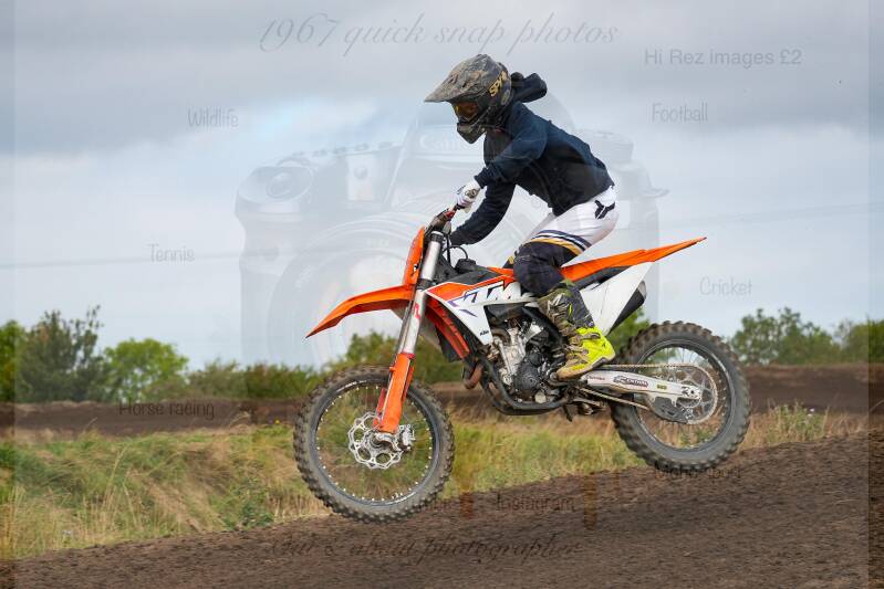 dsc05713-standard.jpg
