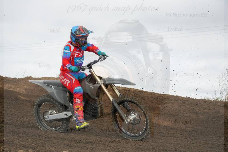 dsc05870-standard.jpg