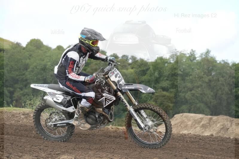dsc06045-standard-pnhzlv.jpg