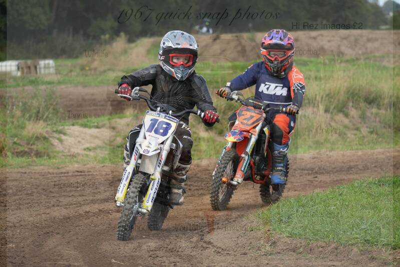 dsc06560-standard-4zwg1m.jpg