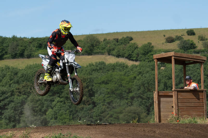 dsc06572-standard-5mkx2w.jpg
