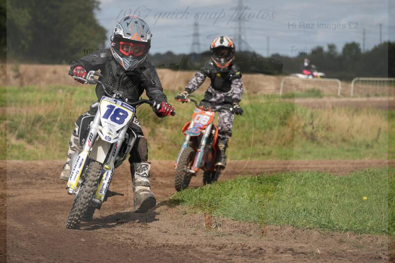 dsc06577-standard-jqetbv.jpg