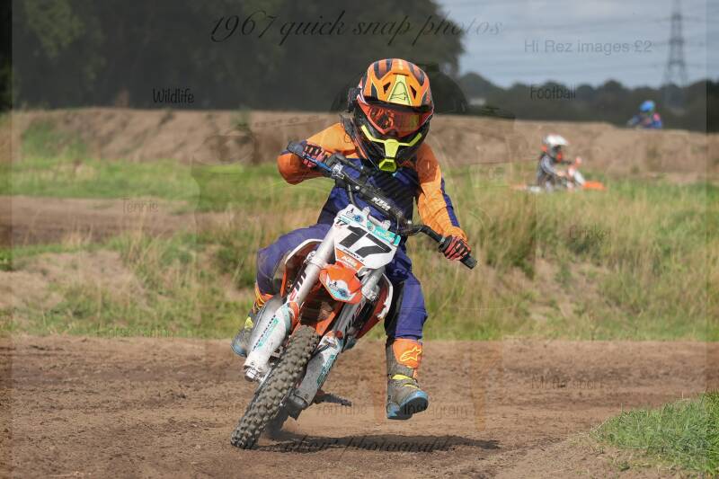 dsc06581-standard-u9layg.jpg