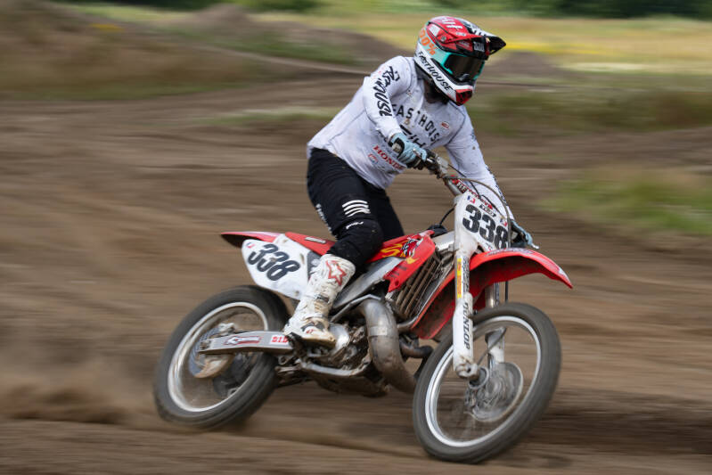 dsc07525-standard.jpg