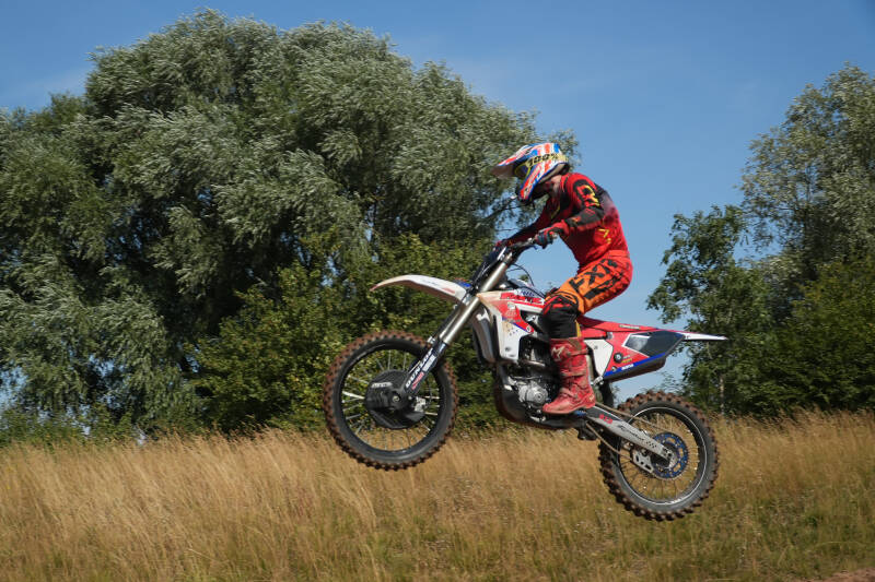 dsc07574-standard.jpg