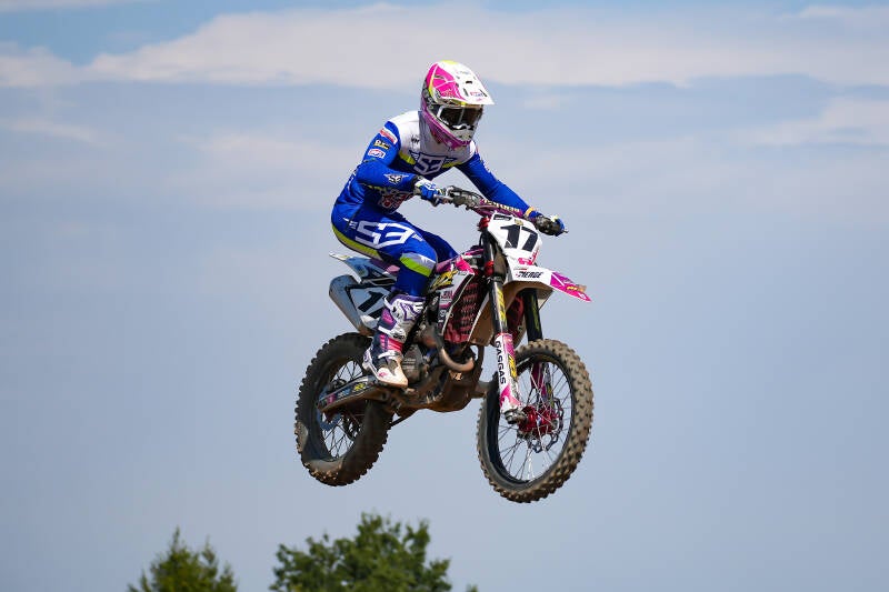 dsc07746-standard.jpg