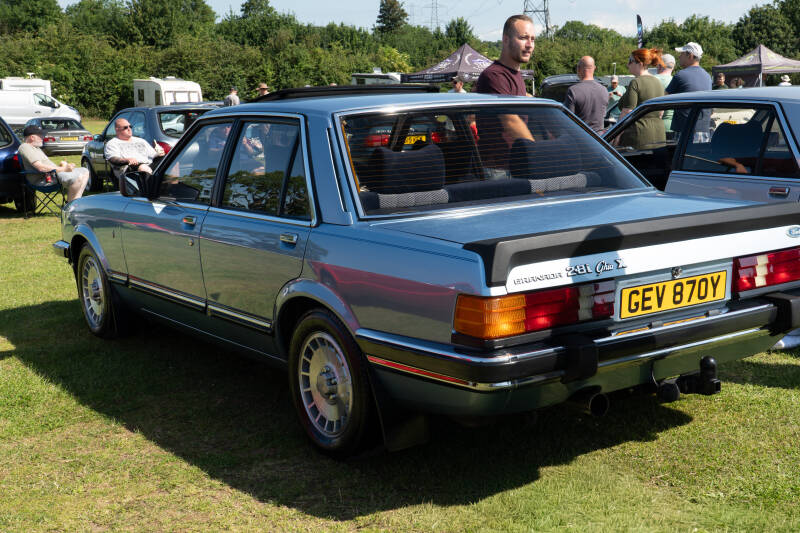 dsc07872-standard.jpg