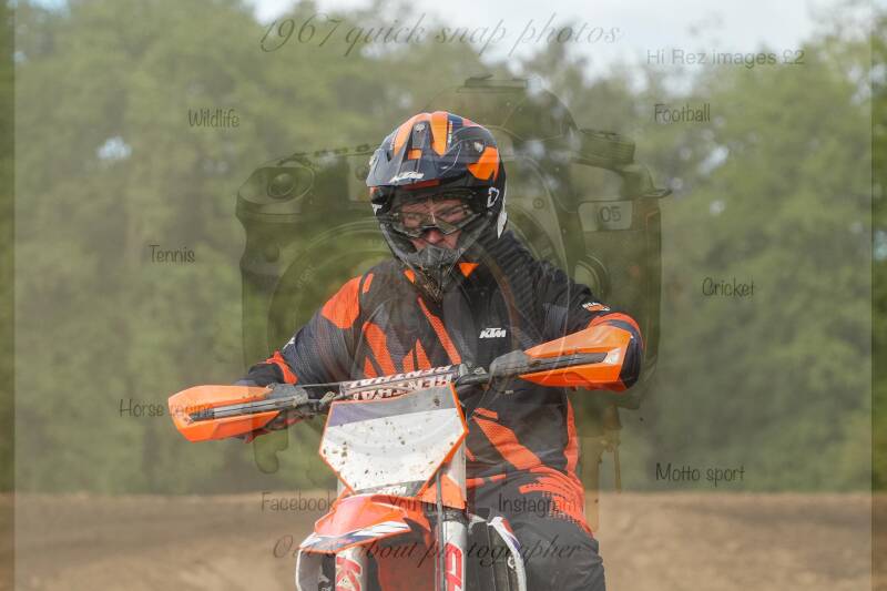 dsc07918-standard-zyk2jj.jpg