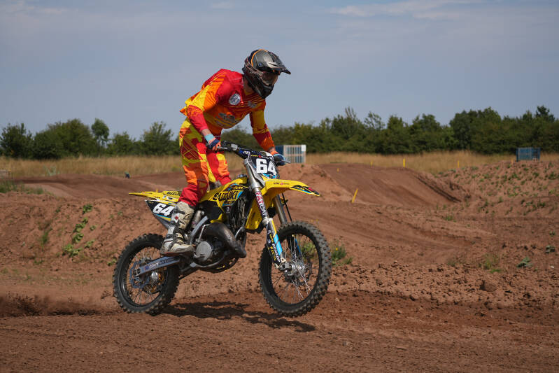 dsc07936-standard-k75w1x.jpg