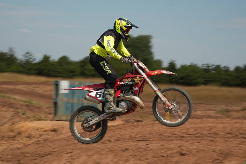 dsc08040-standard.jpg