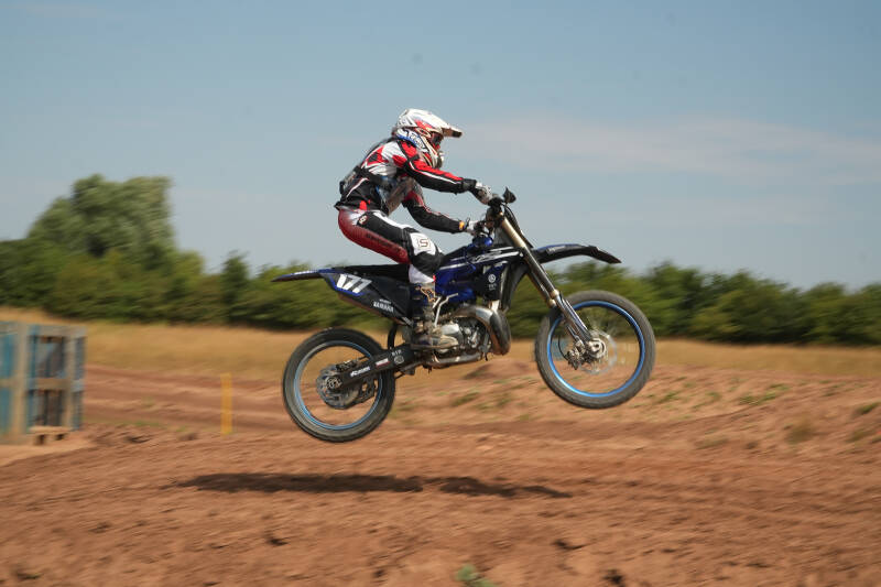 dsc08054-standard.jpg