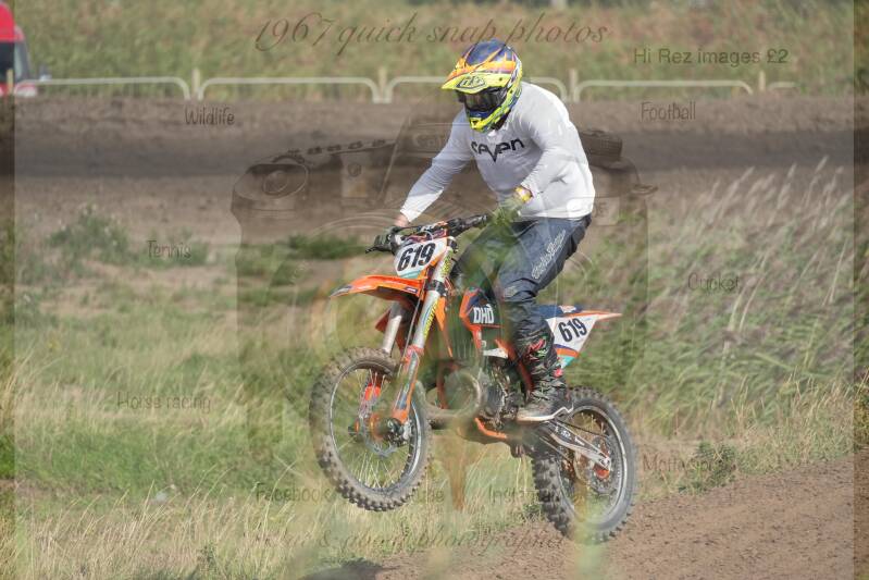 dsc08548-standard-y2jamw.jpg