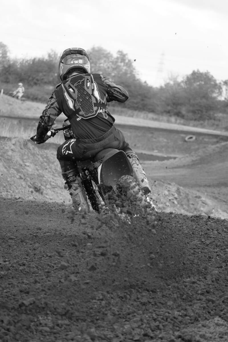 dsc08625-standard-y6bhr2.jpg