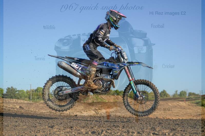 dsc09416-standard.jpg