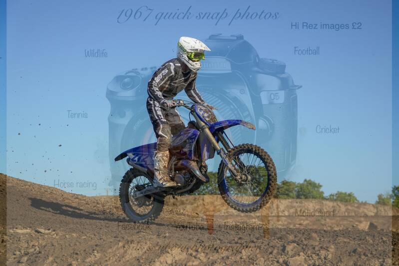 dsc09444-standard-ckgl3j.jpg