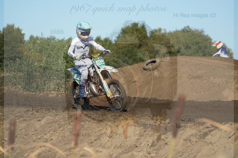 dsc09621-standard.jpg