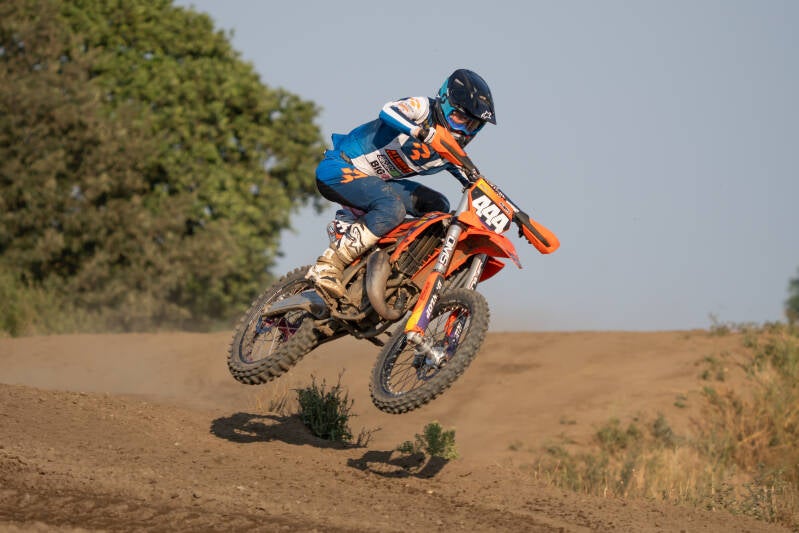 dsc09941-standard-raz9vg.jpg