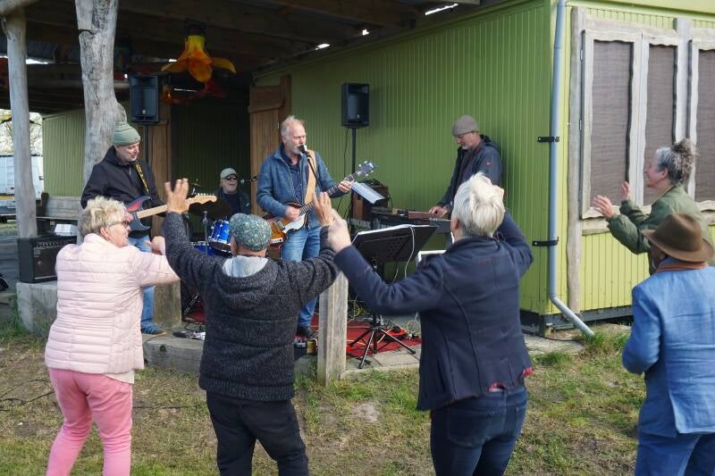 80 jaar vrijheid met vrijheidssoep Kultuureiland Damsterplas