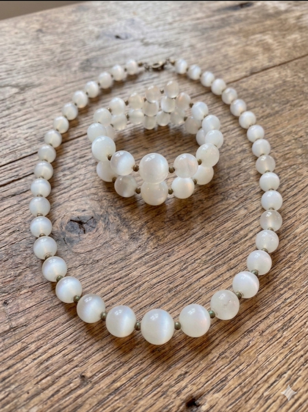 Vintage 1950s Moonglow Glass Bead Necklace and Coil Bracelet Set with Original Hook Clasp