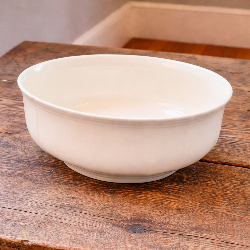 Villeroy & Boch Manoir Large Serving Bowl – Cream Vitro Porcelain – Luxembourg Germany – Farmhouse Tableware