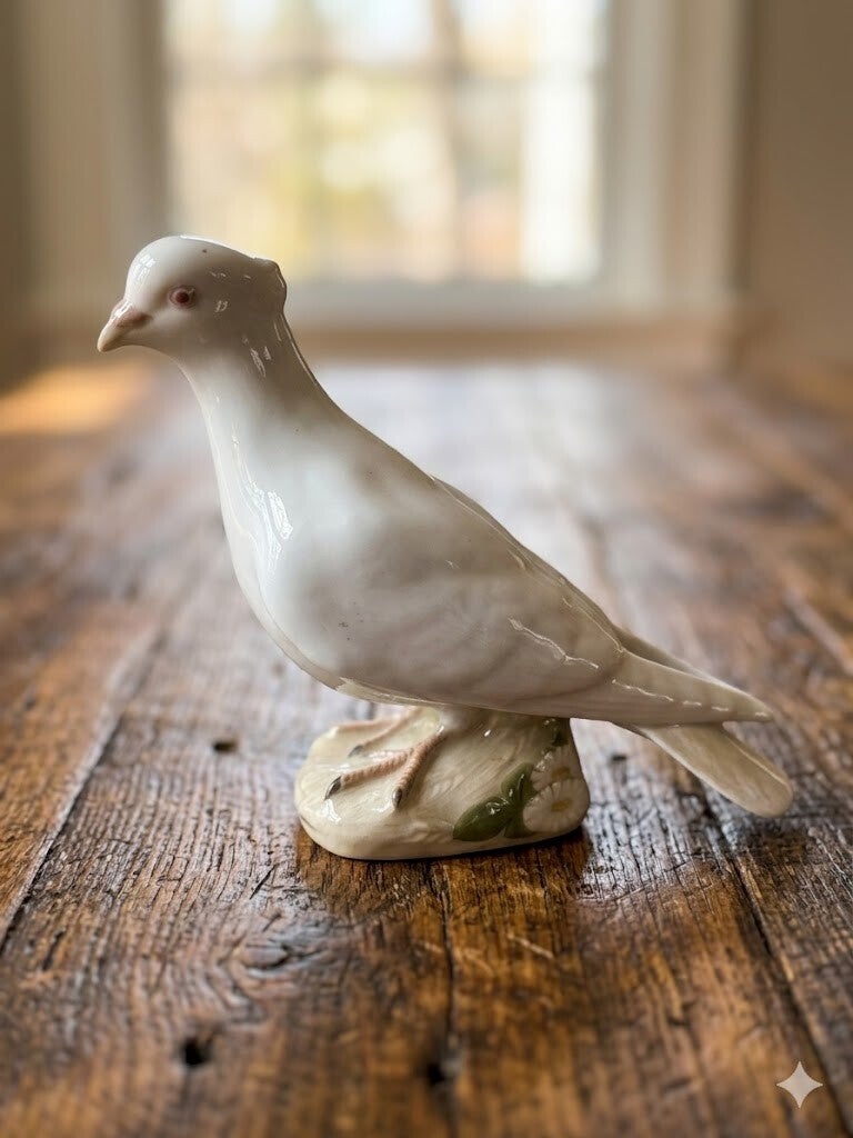 Rare Royal Copenhagen White Dove / Pigeon Figurine #1008 – Anna Trap Design