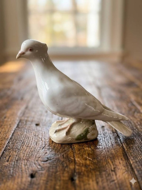 Rare Royal Copenhagen White Dove / Pigeon Figurine #1008 – Anna Trap Design
