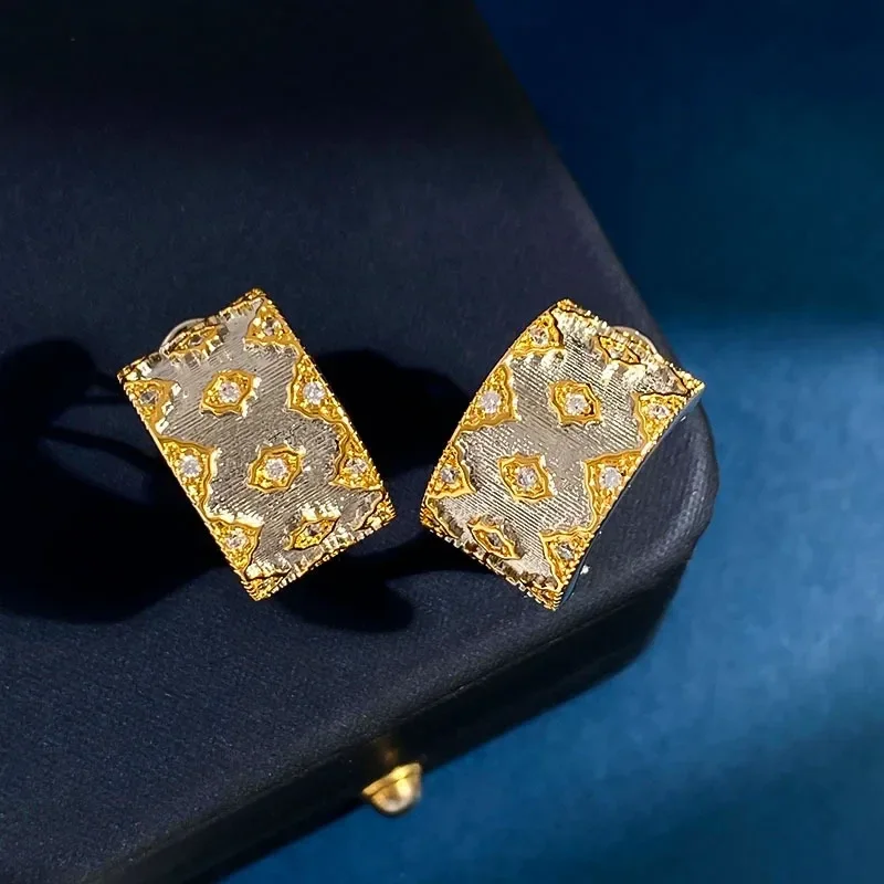 Boucles D'Oreilles Demi-créoles Larges Laiton Plaqué Or Brossé Zircon