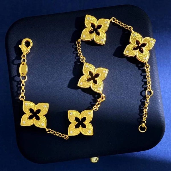 Bracelet Trèfle à breloques répétitives Laiton Doré Brossé Zircon
