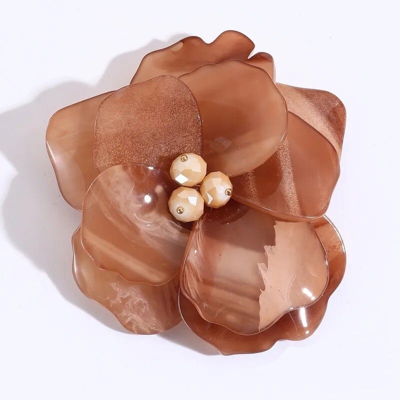 Broche Fleur XL Audacieuse En Acrylique Marron Ambré