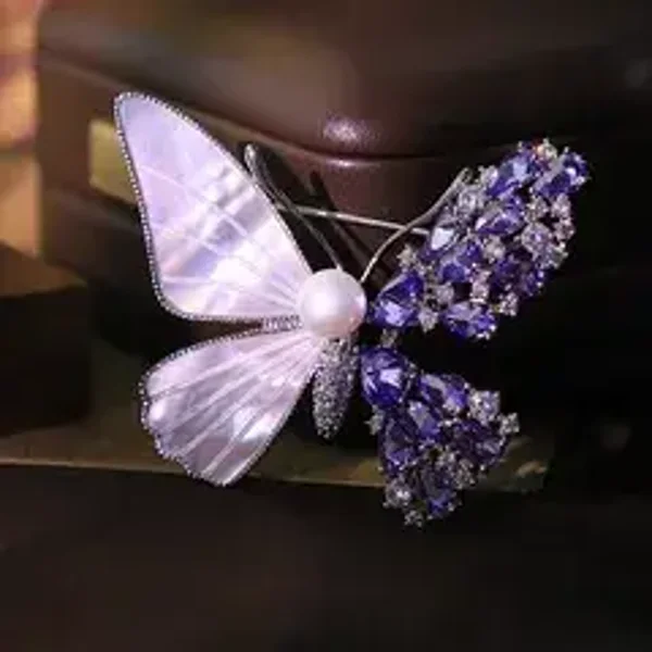 Broche Poétique Papillon Zircon Perle Naturelle Nacre