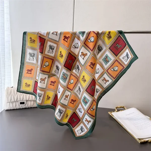 Foulard Carré Coton Lin 68 x 68 cm Motif Equestre Encadré