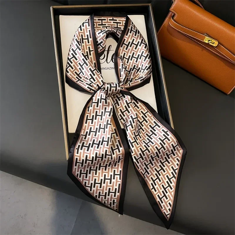 Foulard Rectangulaire Soie 14 x 147 cm Motif H