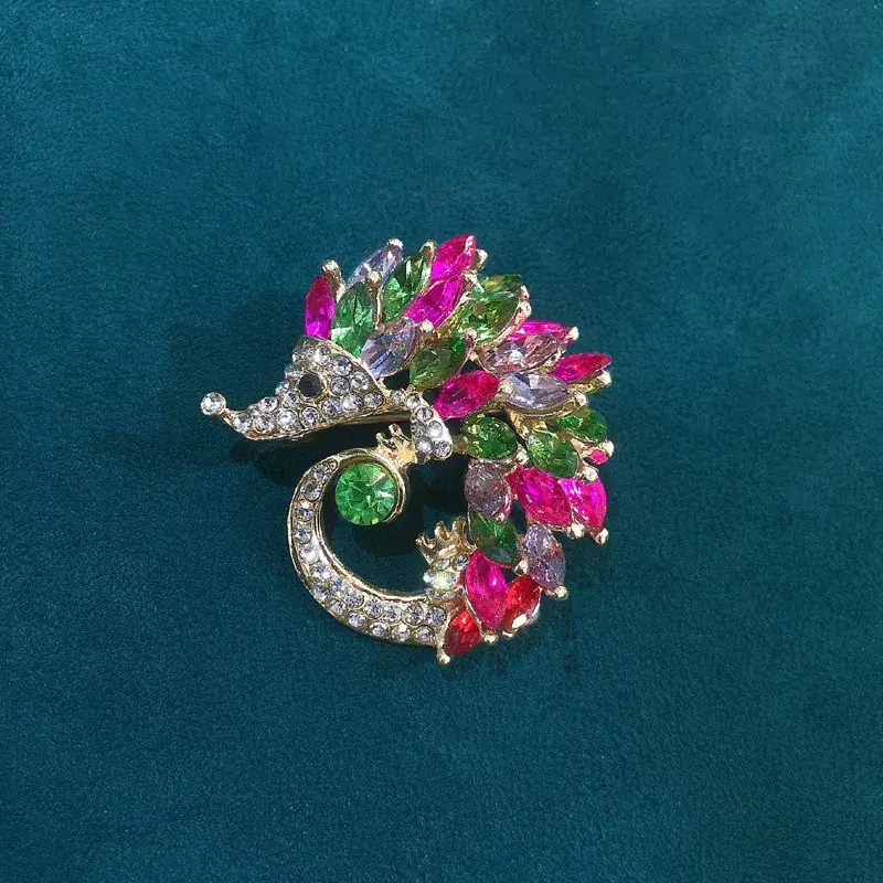 Broche Hérisson Aux Couleurs Rose Foncé et Lilas