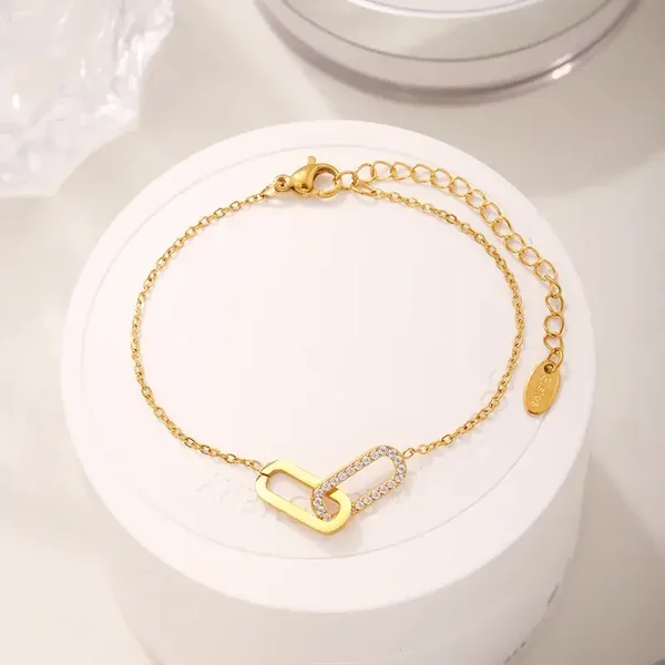 Bracelet Plaqué Or 18K Maillon Rectangles Enlacés Zircon