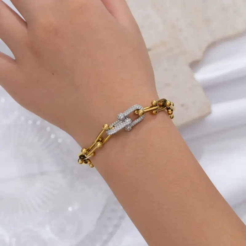 Bracelet Audace à Maillons Plaqué Or 18K Zircon