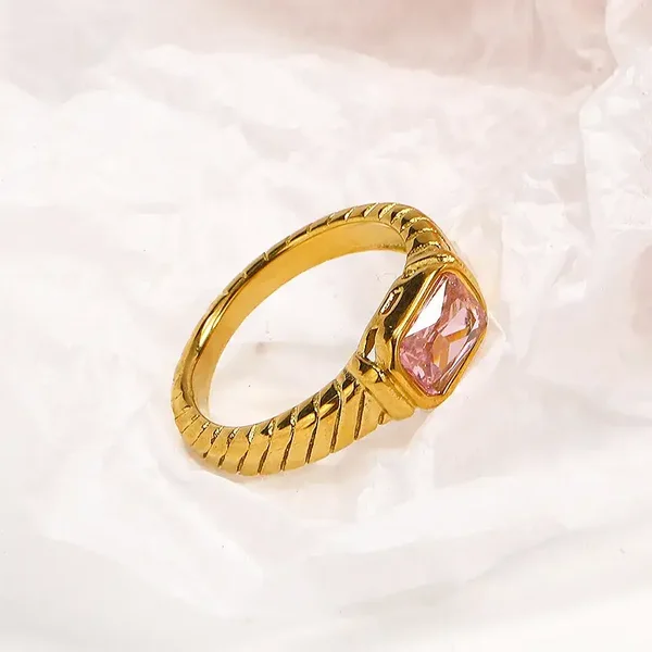 Bague Plaqué Or 18K Zircon Rectangle Rose
