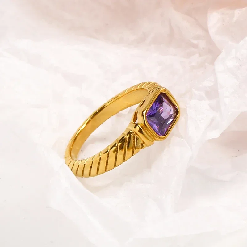 Bague Plaqué Or 18K Zircon Rectangle Mauve