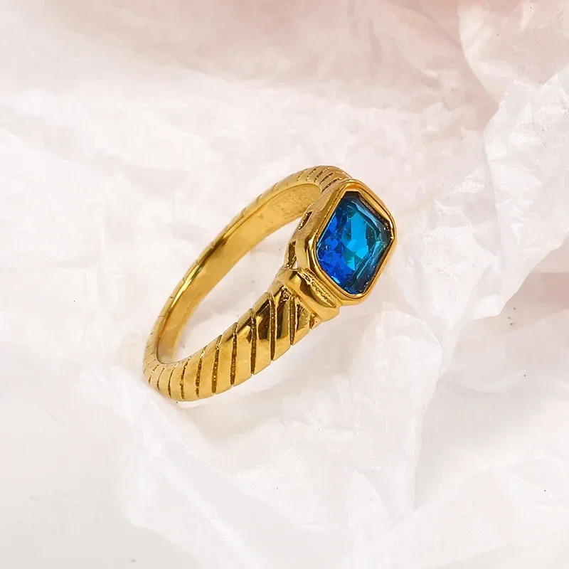 Bague Plaqué Or 18K Zircon Rectangle Bleu