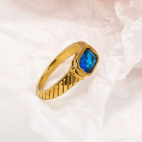 Bague Plaqué Or 18K Zircon Rectangle Bleu