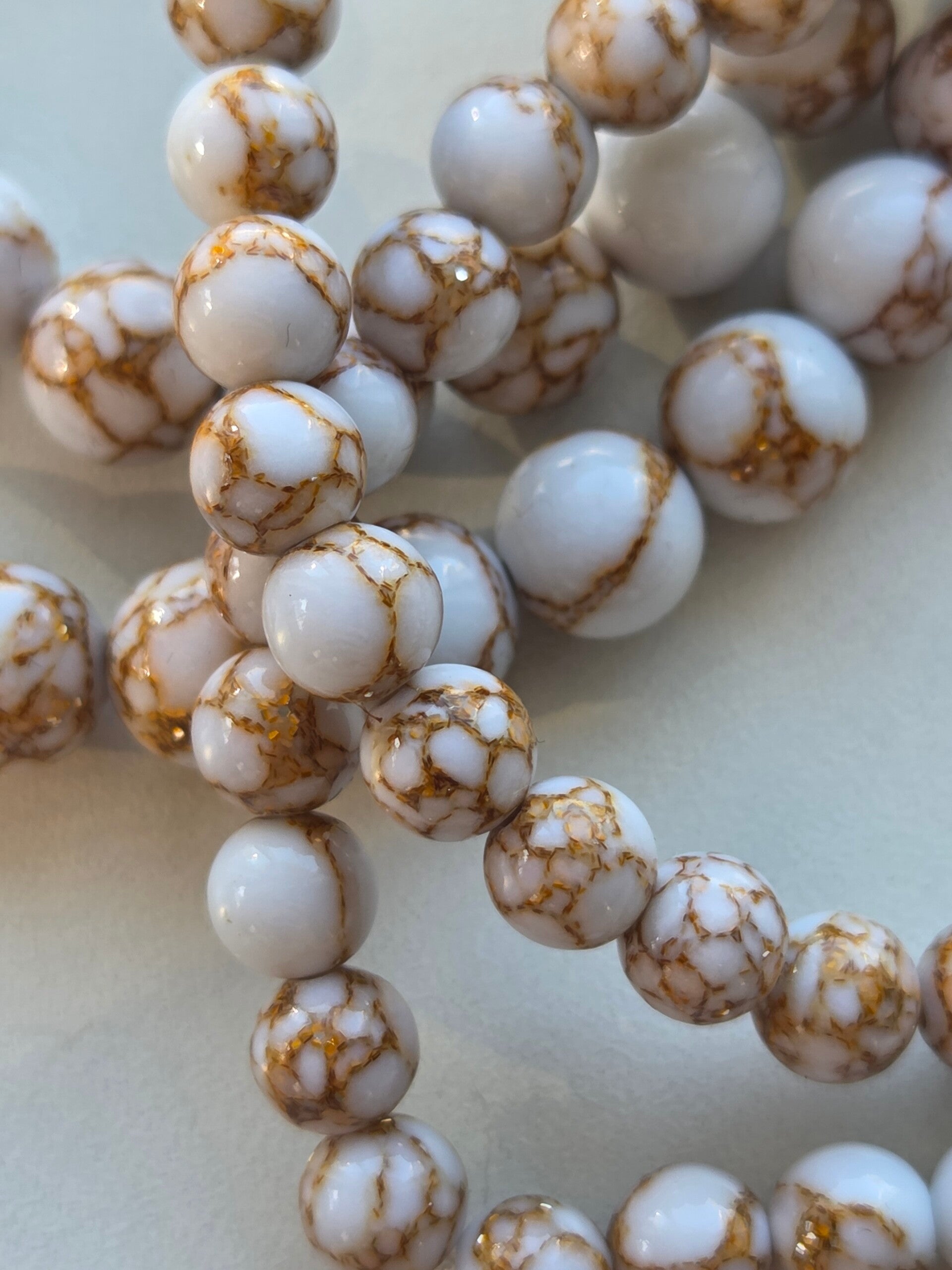 Bracelet en pierres naturelles Howlite blanche