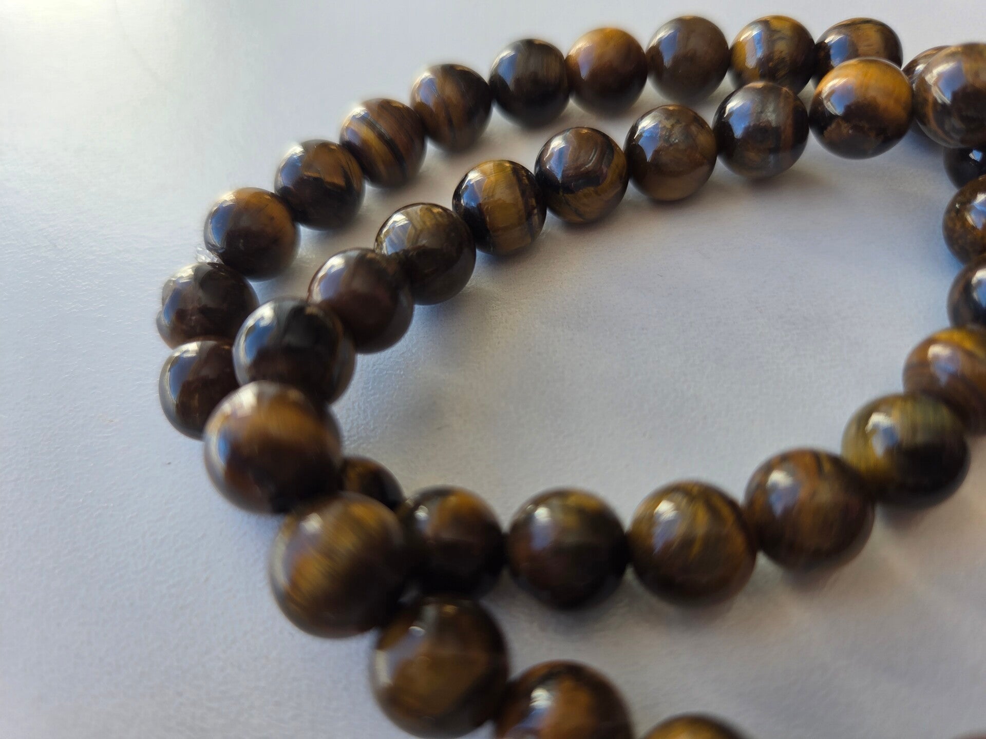 Bracelet en Œil de Tigre – Pierre de protection et de puissance intérieure