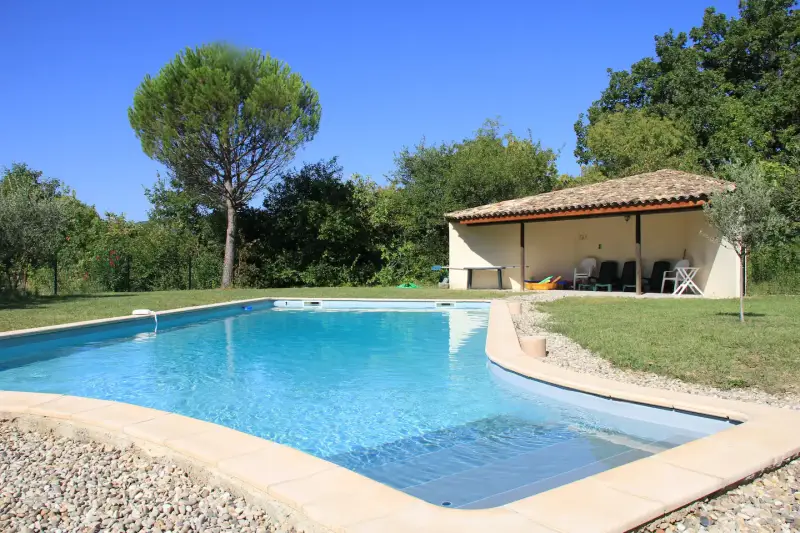 La grande piscine de 12mx5m