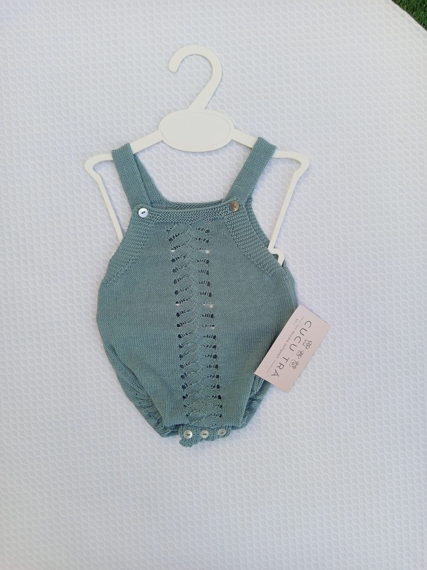 PELELE DE HILO COLOR BRUMA